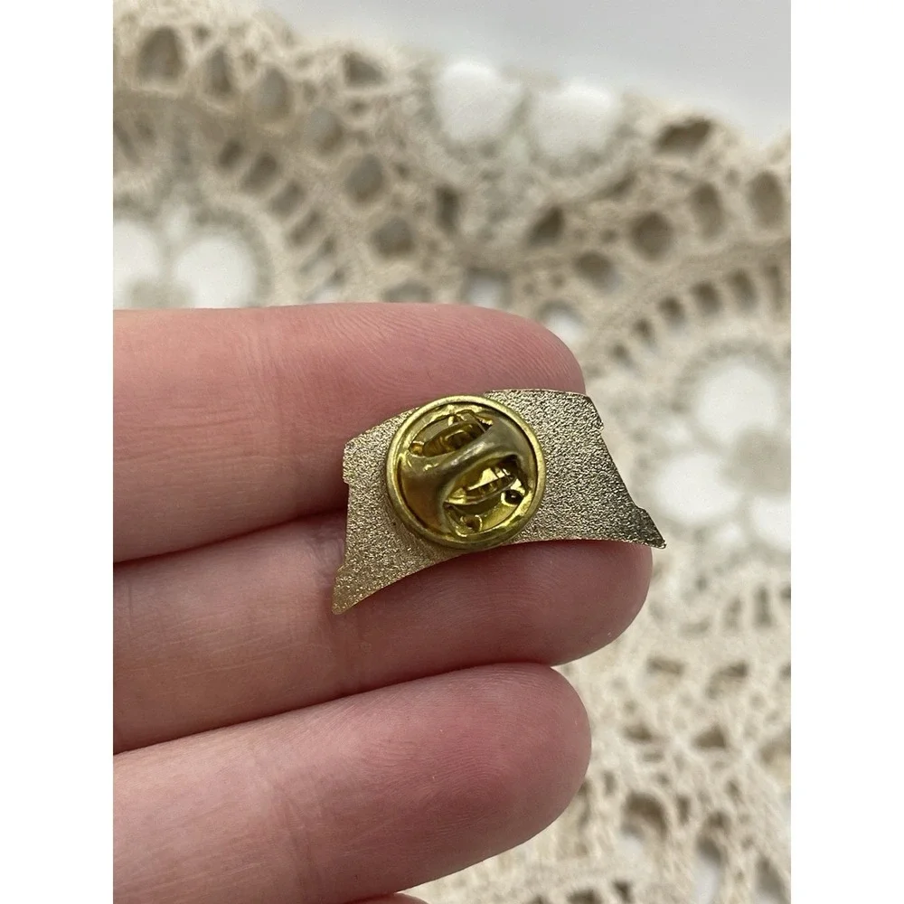 N/A vintage collectible